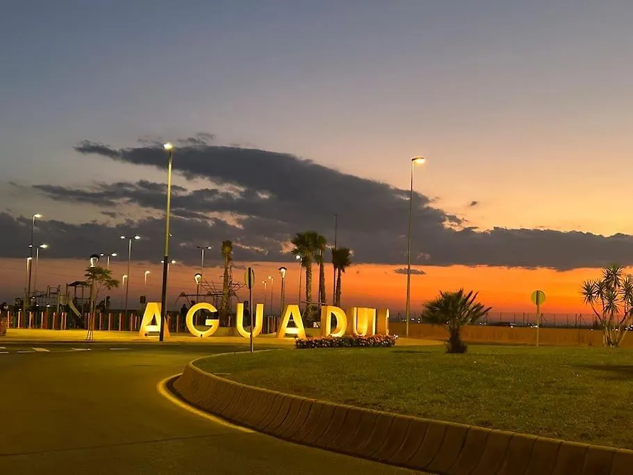 רוקאוטס דה מר Apartamento Cerca Playa De Aguadulce ספרד